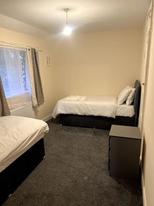 Spacious City Centre Home Near Hospital & M5 Worcester Dış mekan fotoğraf