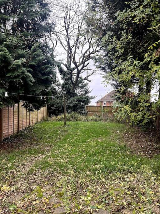 Spacious City Centre Home Near Hospital & M5 Worcester Dış mekan fotoğraf
